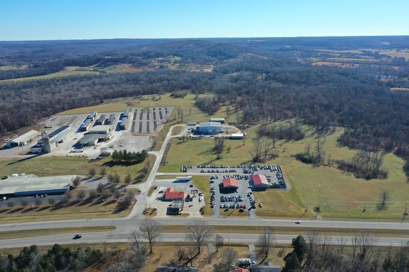 New Lawrenceburg Hwy, Mount Pleasant, TN 38474