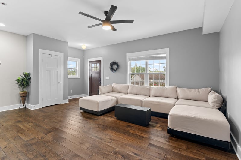 1161 Station Dr, Goodlettsville, TN 37072