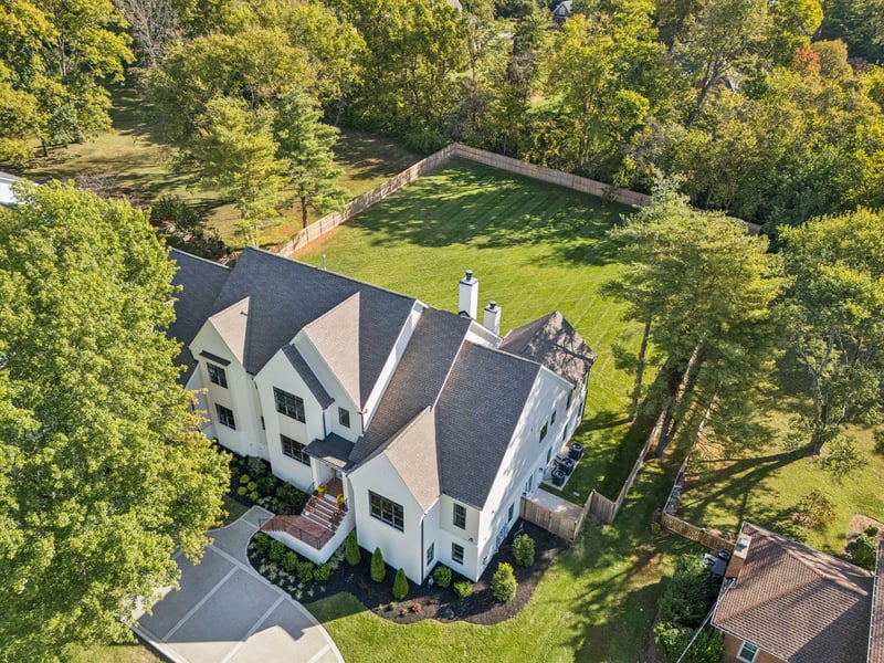 810 Steeplechase Dr, Brentwood, TN 37027