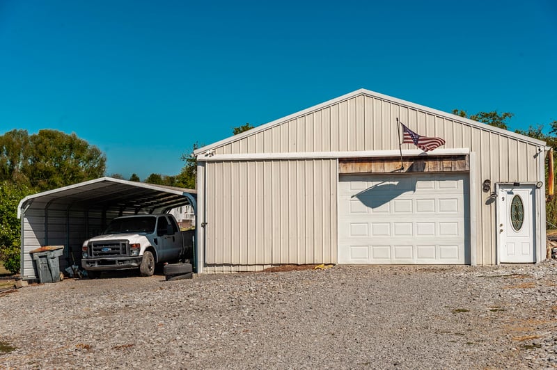 531 Governor Hall Rd, Castalian Springs, TN 37031