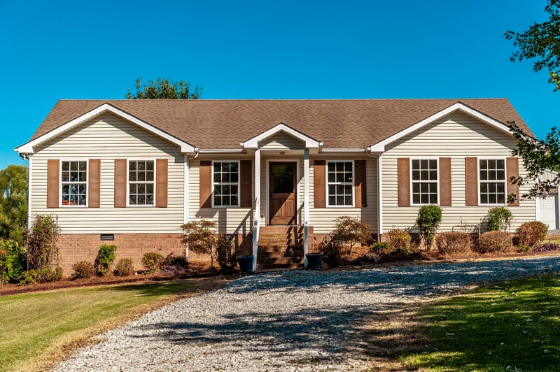 531 Governor Hall Rd, Castalian Springs, TN 37031