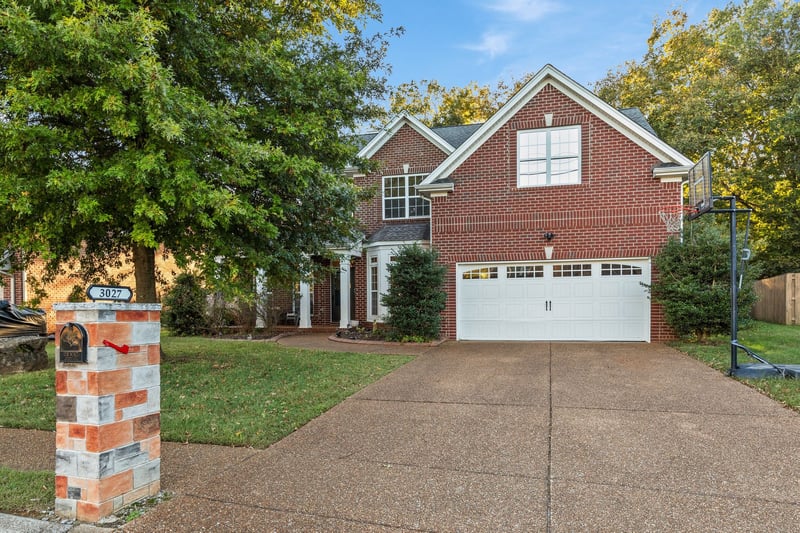 3027 Cairns Dr, Mount Juliet, TN 37122