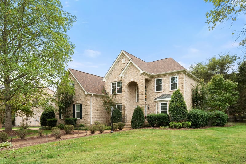 2201 Brookfield Dr, Brentwood, TN 37027
