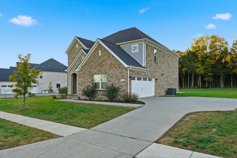 1049 Kirkpark Ct, Nolensville, TN 37135