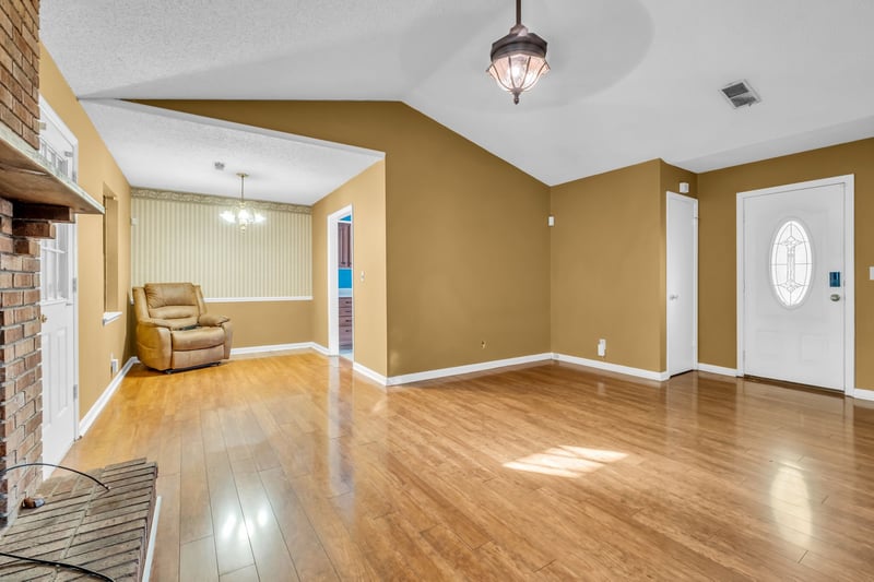 4104 Woodway Ln, Hermitage, TN 37076