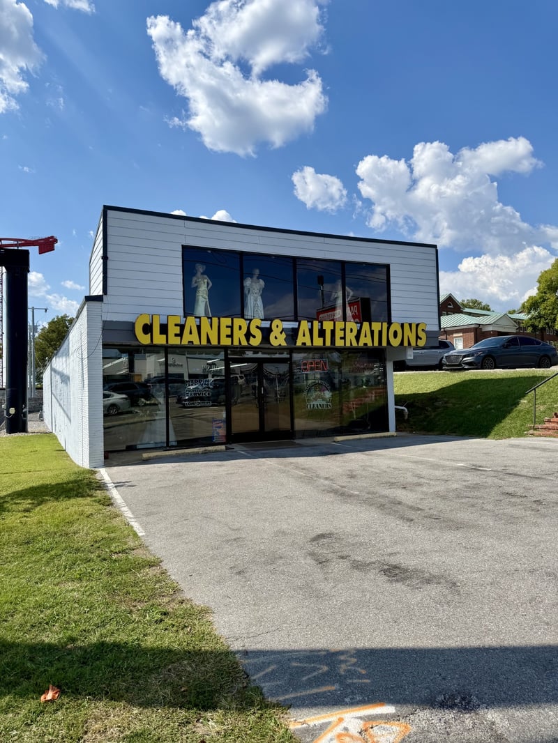 3707 Hillsboro Pike, Nashville, TN 37215