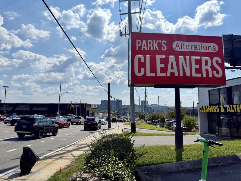 3707 Hillsboro Pike, Nashville, TN 37215