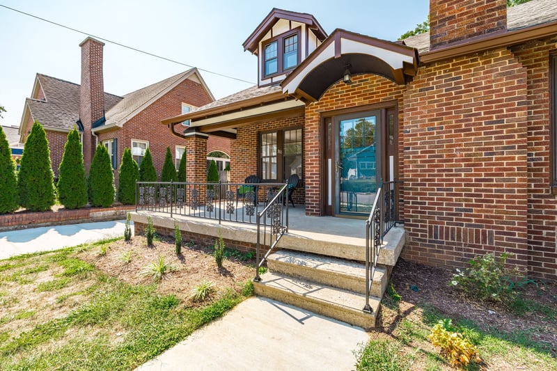 311 Walnut St, Springfield, TN 37172