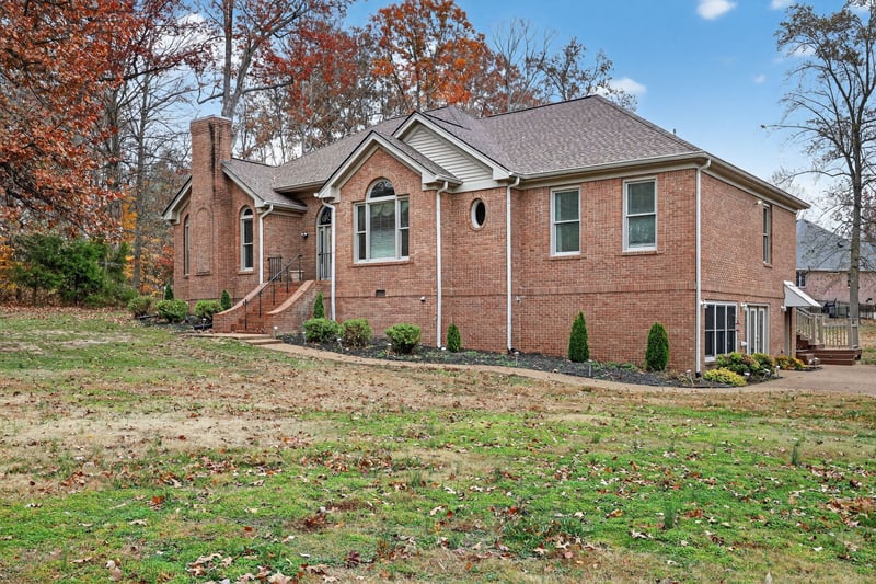 2006 Tamara Ct, Springfield, TN 37172