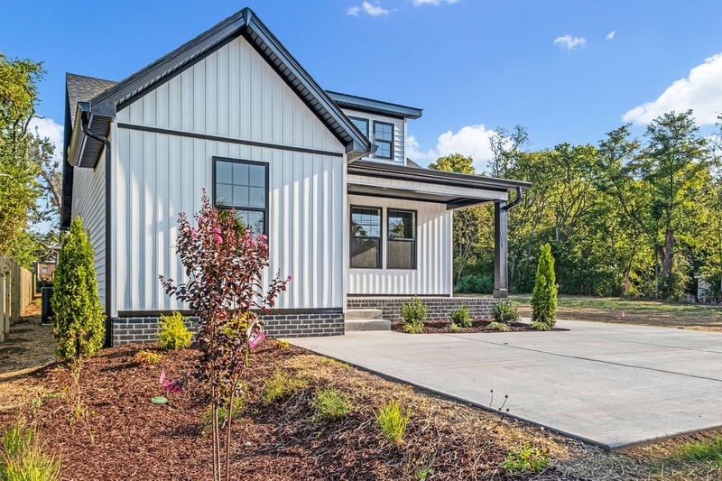 214 Ross Ave #110, Gallatin, TN 37066