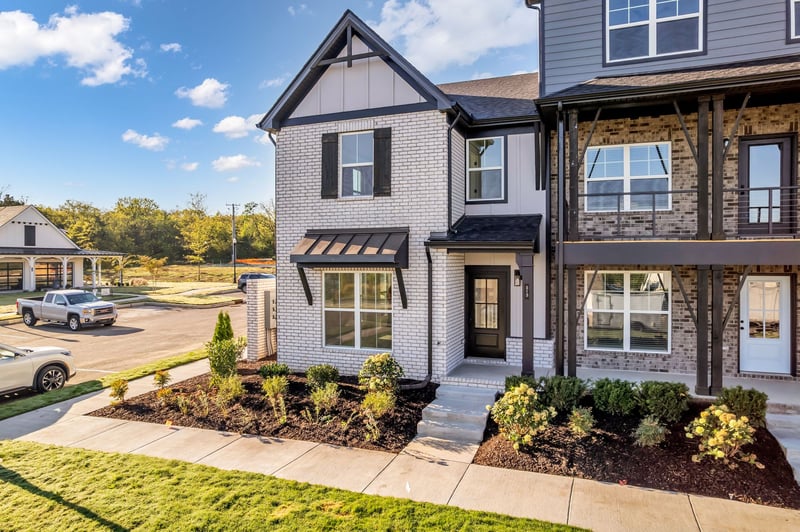 502 Mantes Aly, Hendersonville, TN 37075