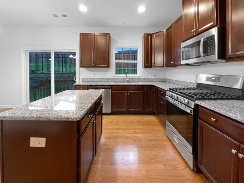 624 Stonebridge Ln, Mount Juliet, TN 37122