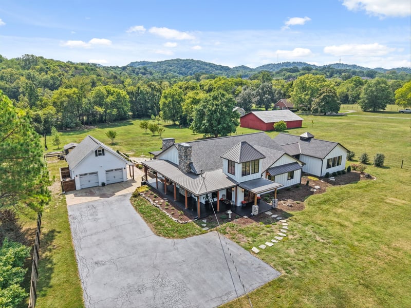 9707 Clovercroft Rd, Nolensville, TN 37135
