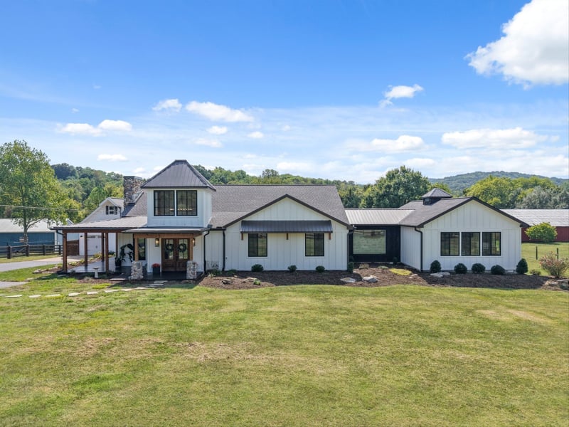 9707 Clovercroft Rd, Nolensville, TN 37135