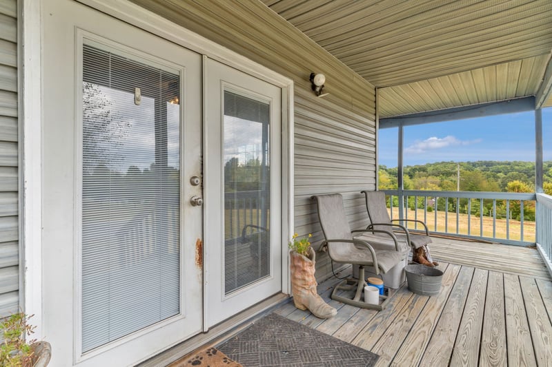 1584 Errel Dowlen Rd, Pleasant View, TN 37146