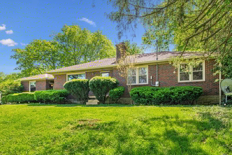 207 Moss Trl, Goodlettsville, TN 37072