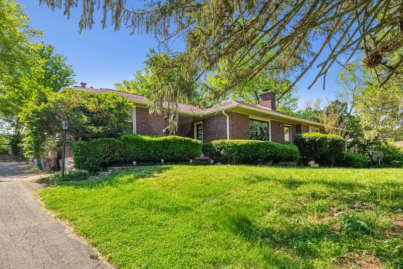 207 Moss Trl, Goodlettsville, TN 37072