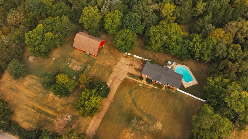 703 Brick Church Ln, Whites Creek, TN 37189