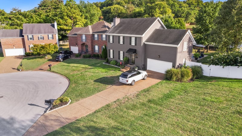 701 Calloway Ct, Franklin, TN 37067
