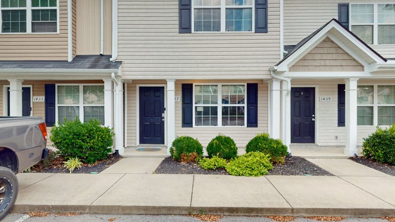 1437 Orange Ct, Murfreesboro, TN 37130