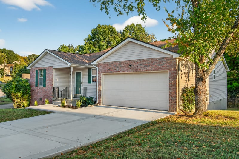 157 Bradford Cir, Hendersonville, TN 37075