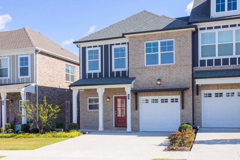 127 Dameron Dr, Hendersonville, TN 37075