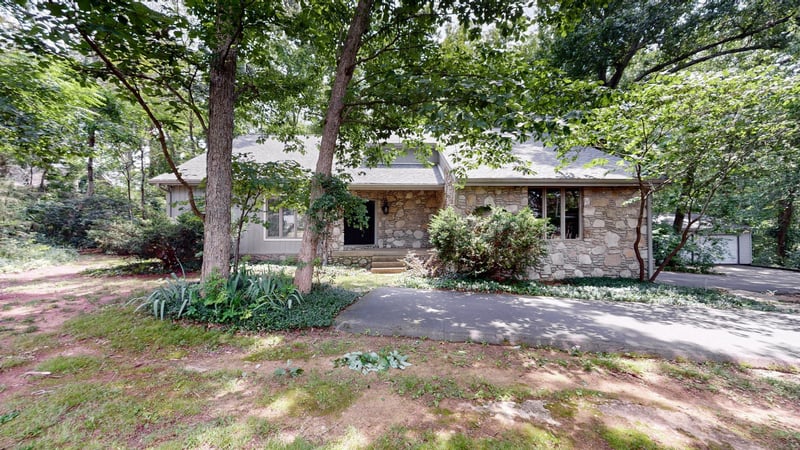 103 Southwinds Dr, Hermitage, TN 37076