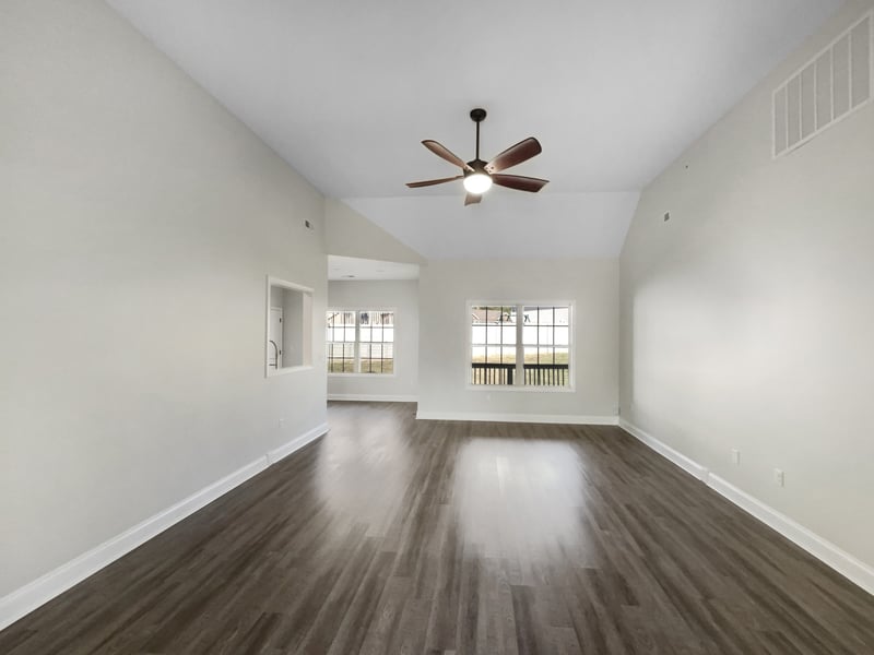 157 Gabriella Ct, Pleasant View, TN 37146