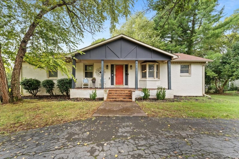 411 Campfire Dr, Murfreesboro, TN 37129