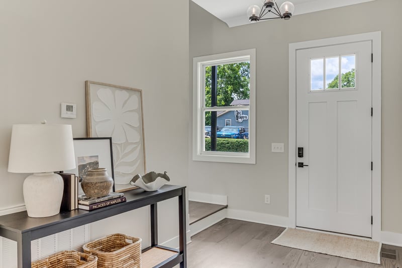 6037 Sterling St, Nashville, TN 37209
