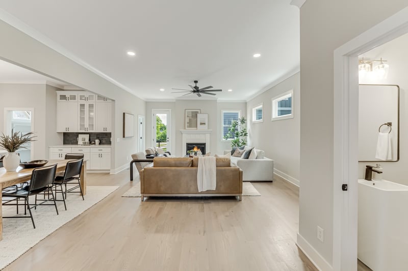 6037 Sterling St, Nashville, TN 37209