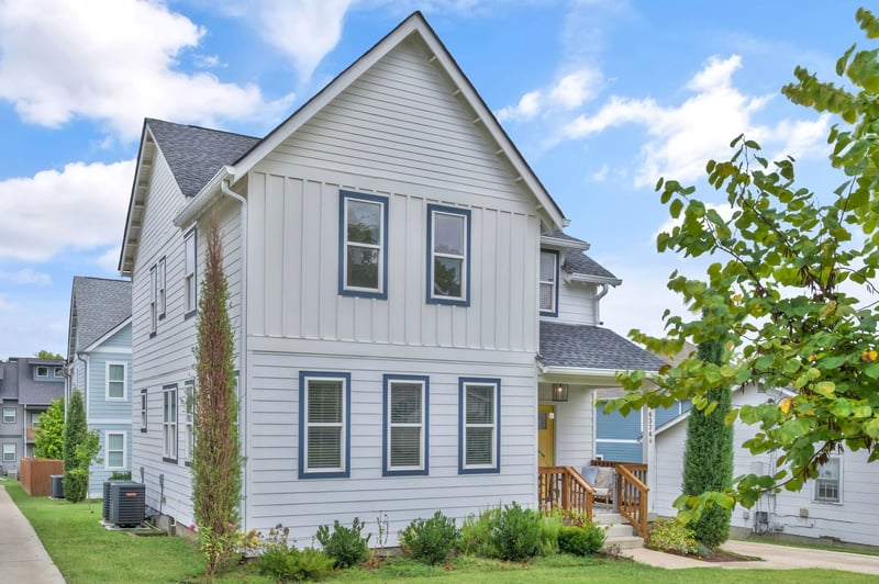 6374 Ivy St, Nashville, TN 37209