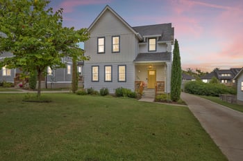 6374 Ivy St, Nashville, TN 37209