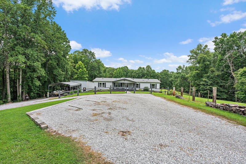 1333 Roberts Rd, Goodlettsville, TN 37072