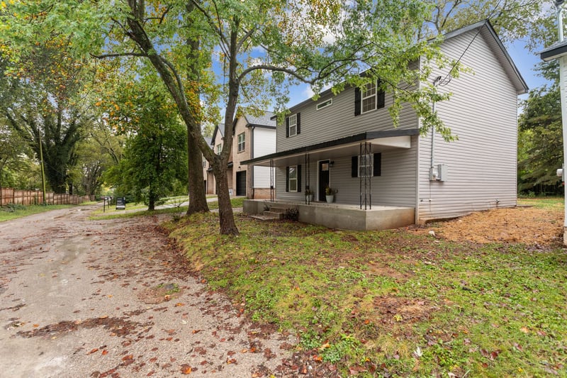 313 S Walnut St, Mount Pleasant, TN 38474