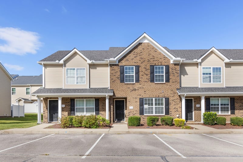 3013 Dena Ln, Spring Hill, TN 37174