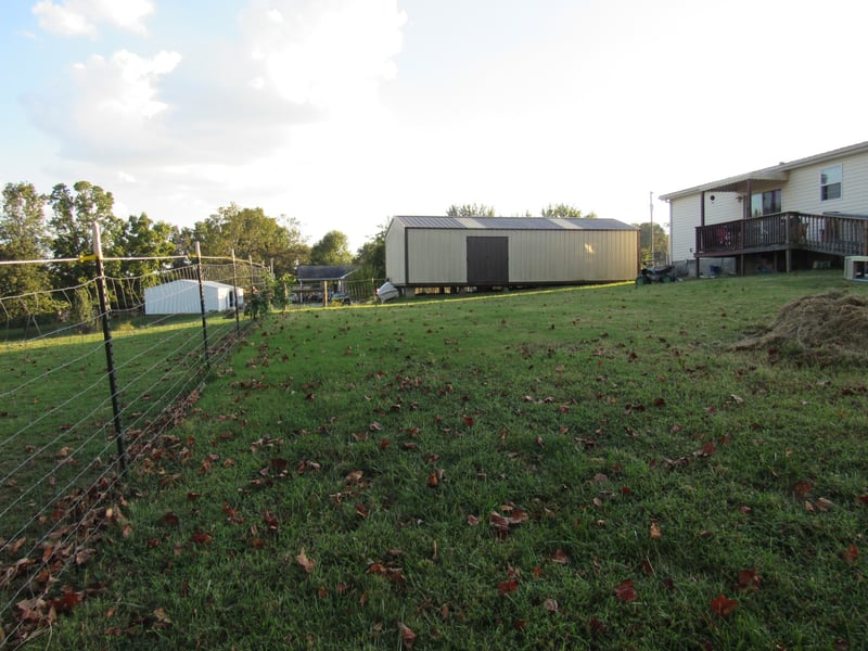 2486 Oakdale Rd, Westmoreland, TN 37186