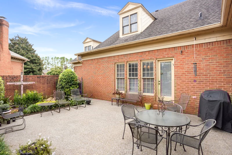 101 Carriage Ln, Hendersonville, TN 37075