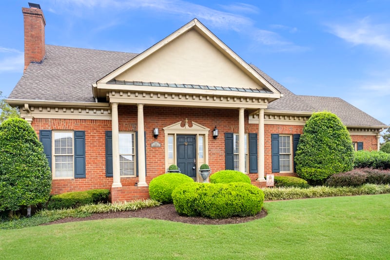 101 Carriage Ln, Hendersonville, TN 37075