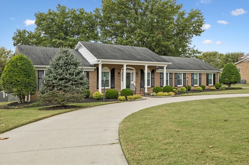 2411 Riverview Dr, Murfreesboro, TN 37129