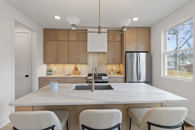 525B Croley Dr, Nashville, TN 37209