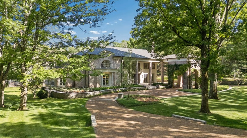 1358 Page Rd, Nashville, TN 37205