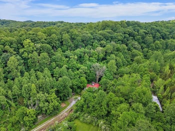 5169 Eatons Creek Rd, Nashville, TN 37218
