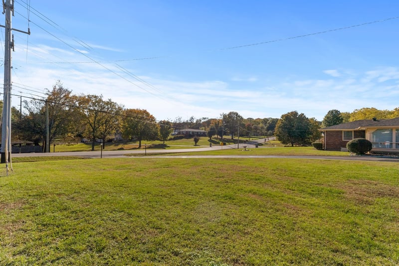 4400 Gra Mar Dr, Nashville, TN 37216