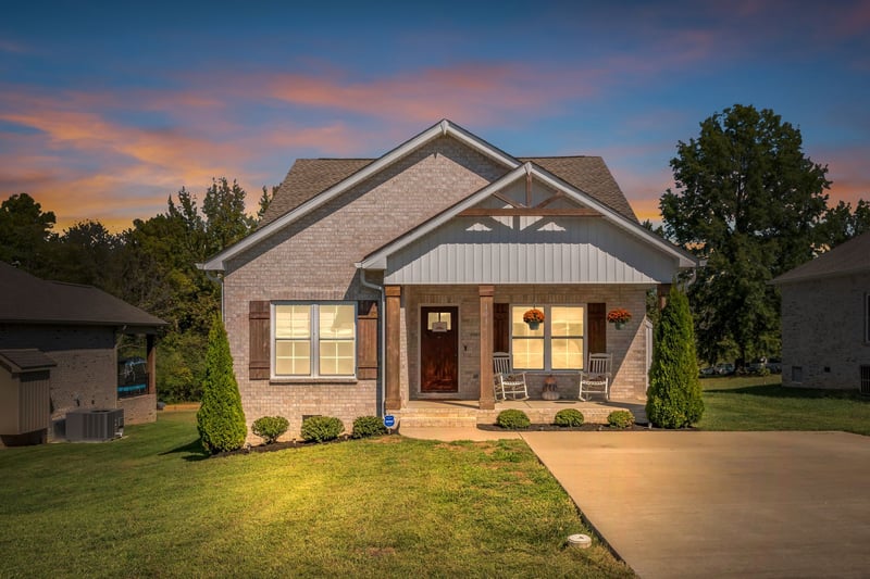 195 Julia Ann Ct, Springfield, TN 37172