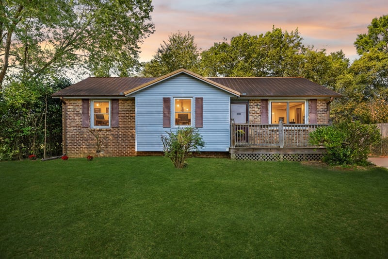 7121 Corner Dr, Murfreesboro, TN 37129