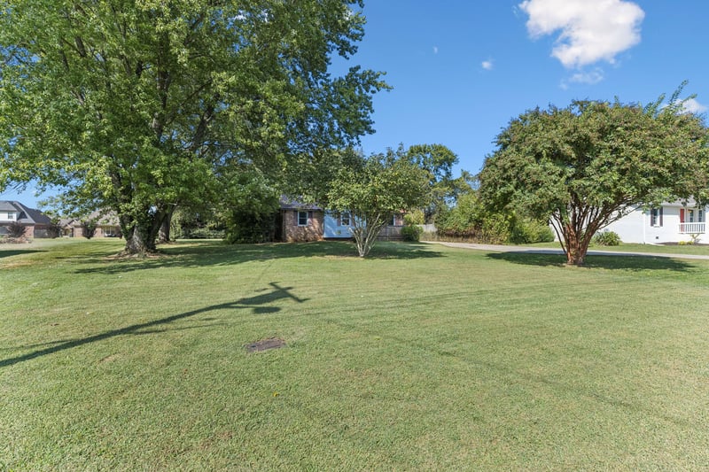 7121 Corner Dr, Murfreesboro, TN 37129