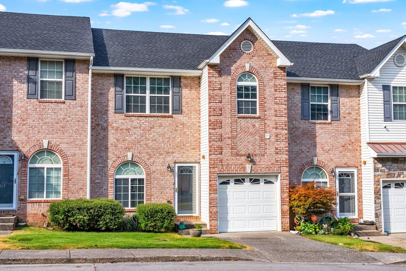 804 Spence Enclave Ln, Nashville, TN 37210