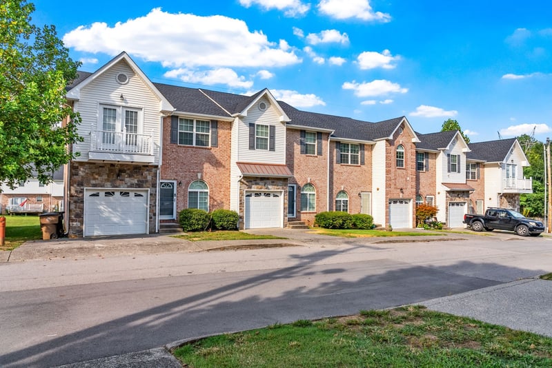 804 Spence Enclave Ln, Nashville, TN 37210