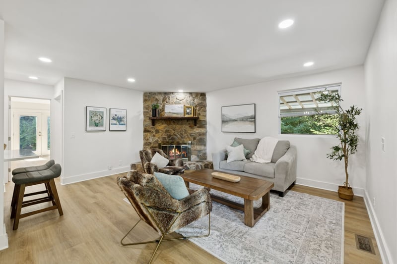 1016 Rustic Hills Dr, Ashland City, TN 37015